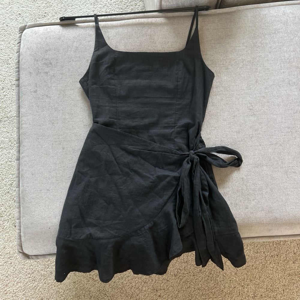 Oh Polly black dress